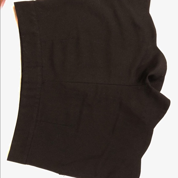 Black Scalloped Shorts - Picture 2 of 2